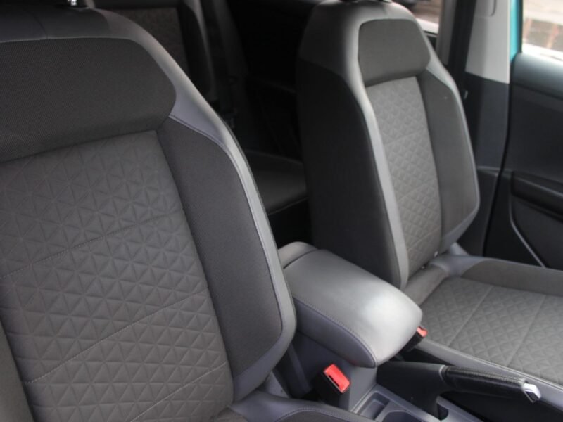 2020 Volkswagen T-Cross 1.0TSI 85kW Highline R-Line For Sale in KZN