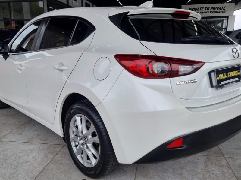 2016 Mazda Mazda3 Hatch 1.6 Dynamic For Sale in KZN