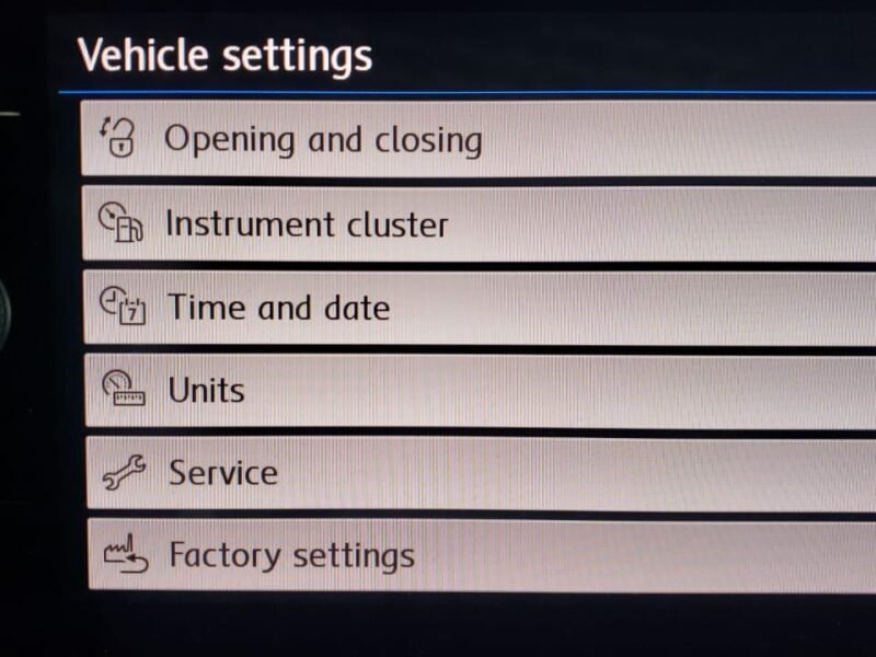 2020 Volkswagen Polo Hatch 1.0TSI Highline R-Line Auto For Sale in KZN