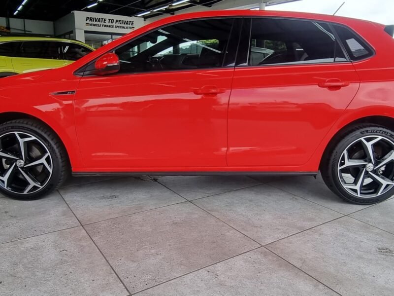 2019 Volkswagen Polo Hatch 1.0TSI Highline R-Line For Sale in KZN