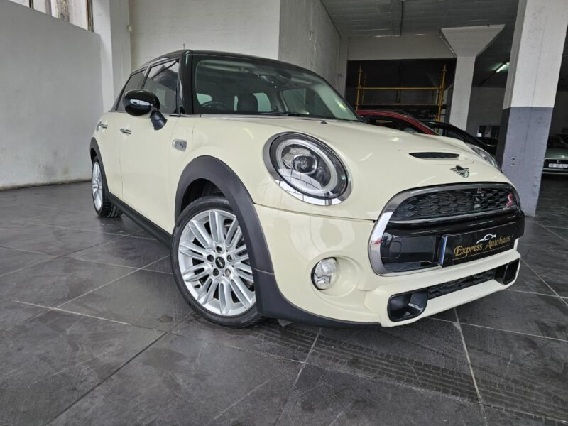 2019 MINI Clubman Cooper S Sports-Auto For Sale in KZN
