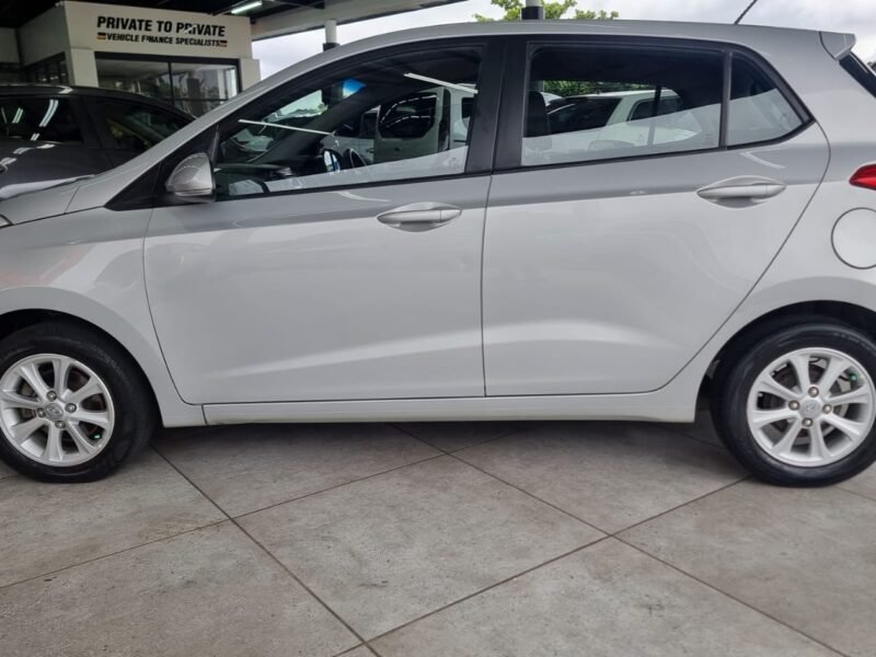 2016 Hyundai Grand i10 1.25 Fluid For Sale in KZN