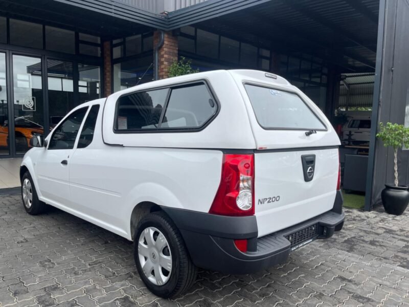 2023 Nissan NP200 1.6i (Aircon) Safety Pack For Sale in KZN