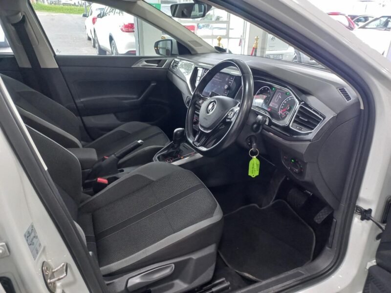 2021 Volkswagen Polo Hatch 1.0TSI Highline R-Line Auto For Sale in KZN