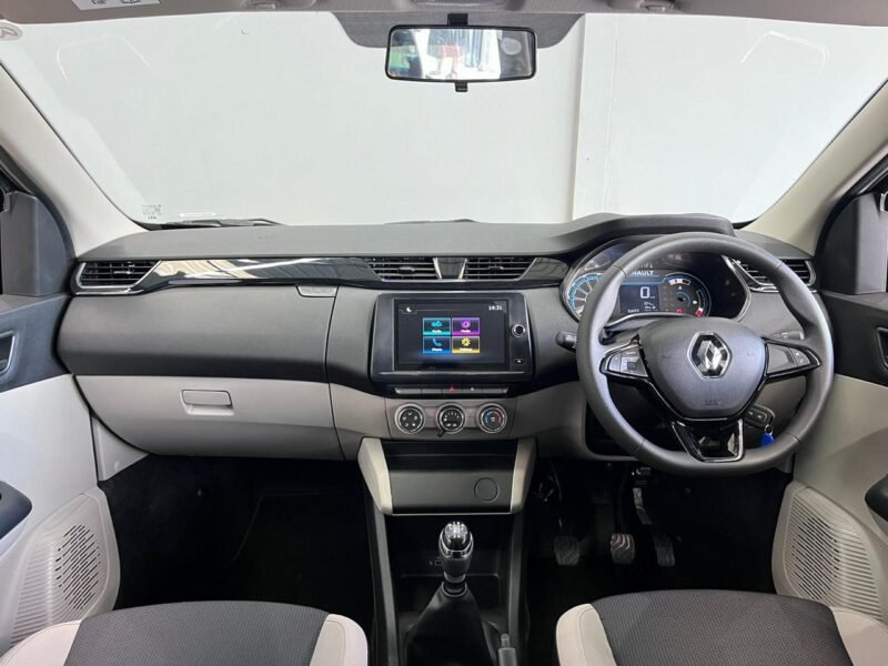 2024 Renault Triber 1.0 Zen For Sale in KZN