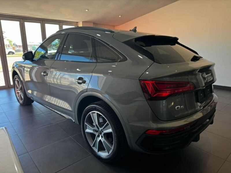 2024 Audi Q5 Sportback 40TDI Quattro S Line For Sale in KZN