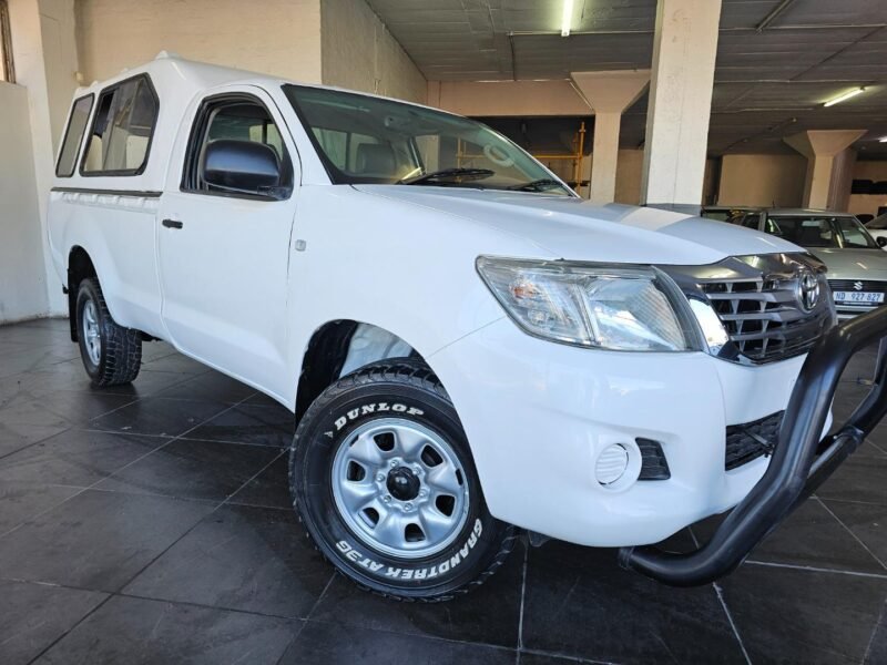 2012 Toyota Hilux 2.5D-4D 4x4 SRX For Sale in KZN