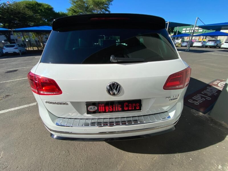 2017 Volkswagen Touareg V6 TDI Luxury For Sale in KZN