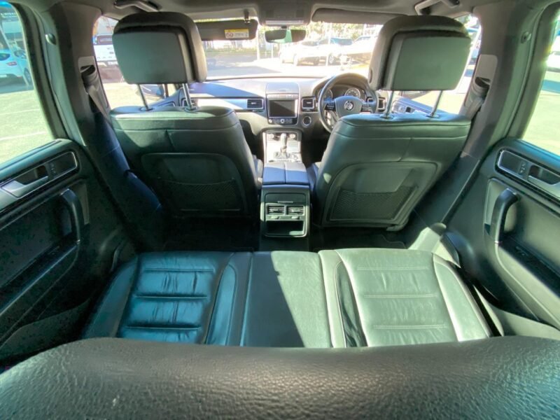 2017 Volkswagen Touareg V6 TDI Luxury For Sale in KZN