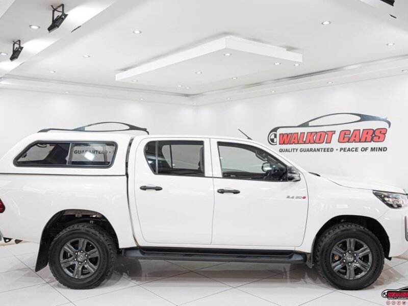 2020 Toyota Hilux 2.4GD-6 Double Cab Raider Auto For Sale in KZN