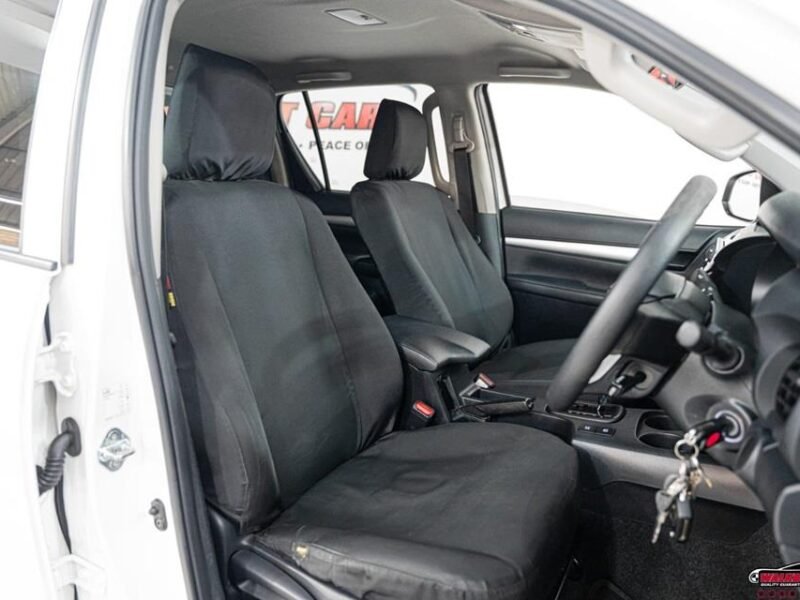2020 Toyota Hilux 2.4GD-6 Double Cab Raider Auto For Sale in KZN