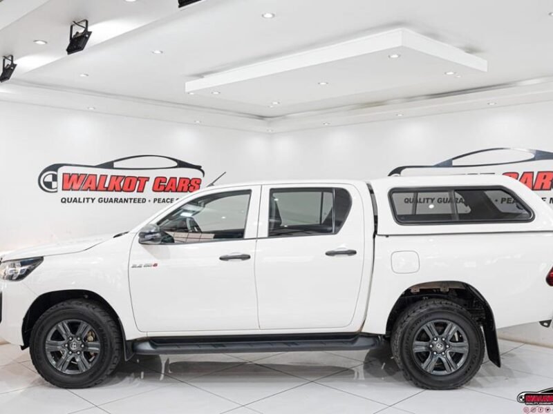 2020 Toyota Hilux 2.4GD-6 Double Cab Raider Auto For Sale in KZN
