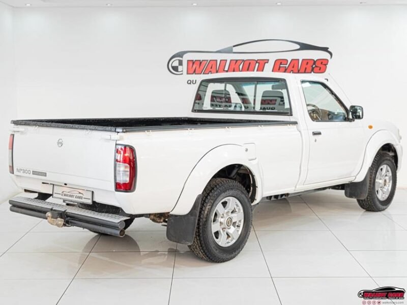 2019 Nissan NP300 Hardbody 2.5TDi Hi-Rider For Sale in KZN