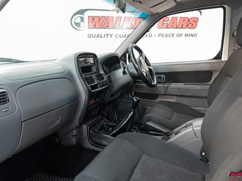 2019 Nissan NP300 Hardbody 2.5TDi Hi-Rider For Sale in KZN