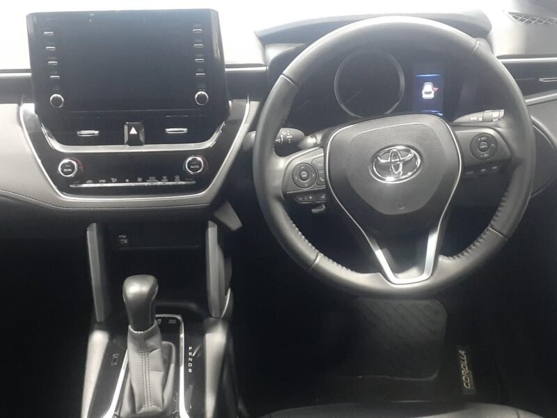 2023 Toyota Corolla Cross 1.8 Hybrid XS For Sale in KZN