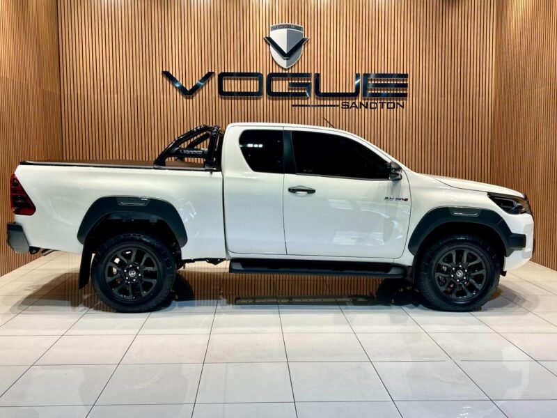 2024 Toyota Hilux 2.8GD-6 Xtra Cab 4x4 Legend Auto For Sale in KZN