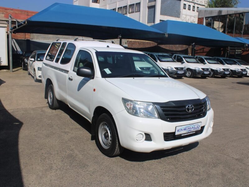 2013 Toyota Hilux 2.0 For Sale in KZN