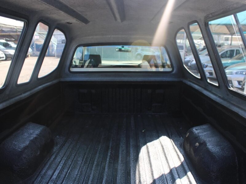 2013 Toyota Hilux 2.0 For Sale in KZN