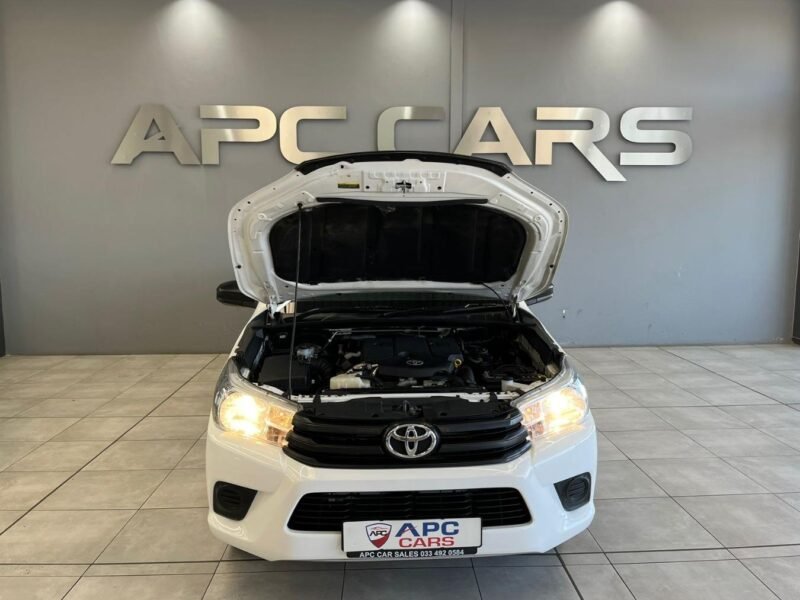 2018 Toyota Hilux 2.4GD (Aircon) For Sale in KZN