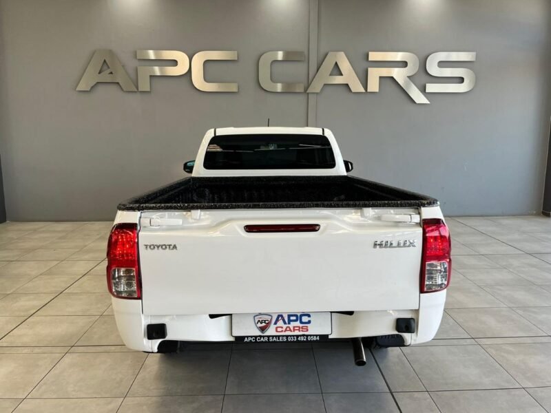 2018 Toyota Hilux 2.4GD (Aircon) For Sale in KZN