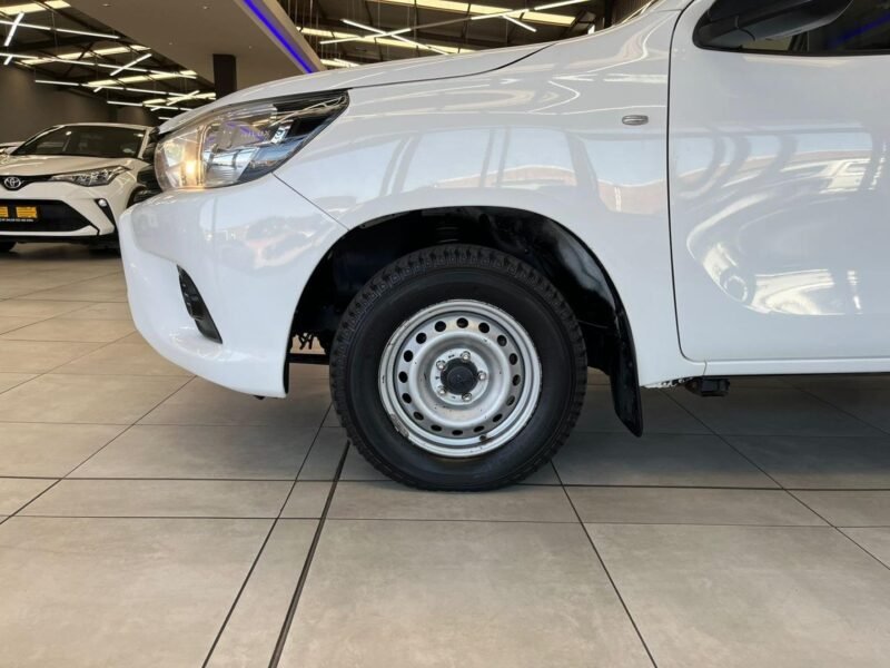 2018 Toyota Hilux 2.4GD (Aircon) For Sale in KZN