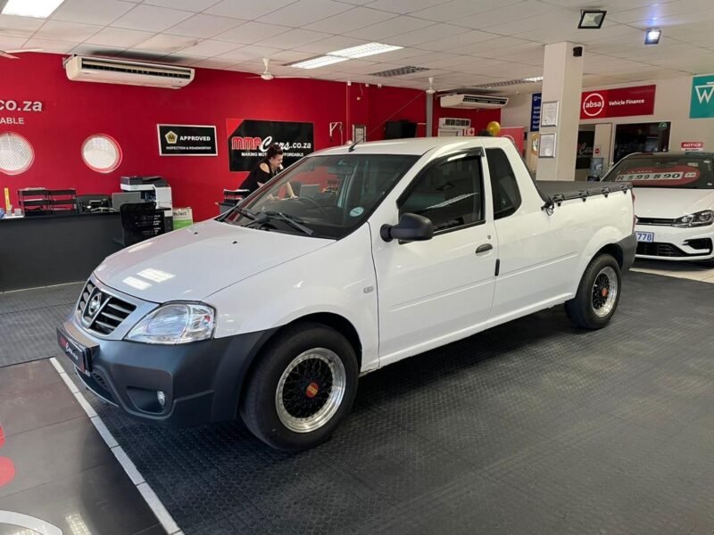 2016 Nissan NP200 1.6i (Aircon) Safety Pack For Sale in KZN