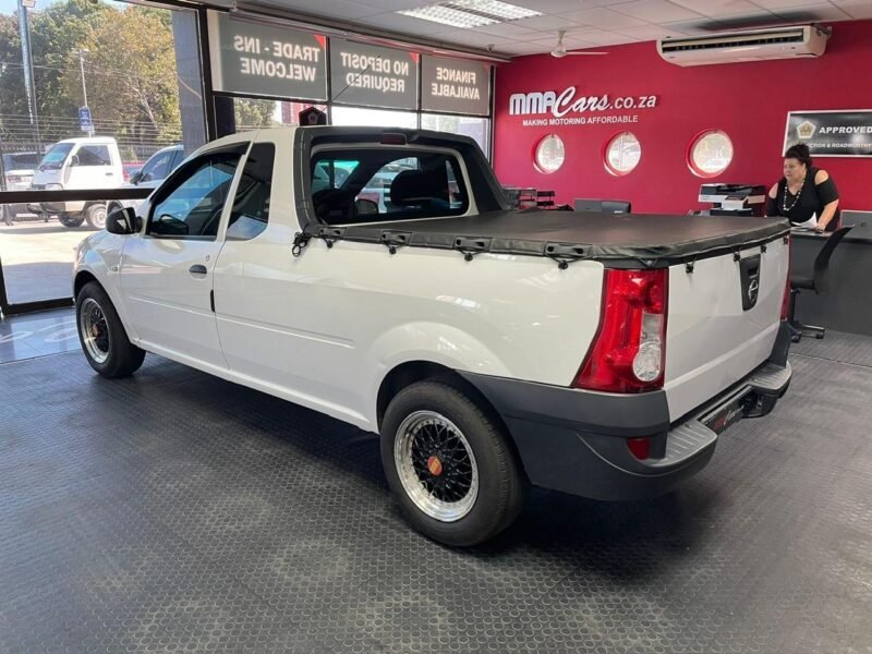 2016 Nissan NP200 1.6i (Aircon) Safety Pack For Sale in KZN