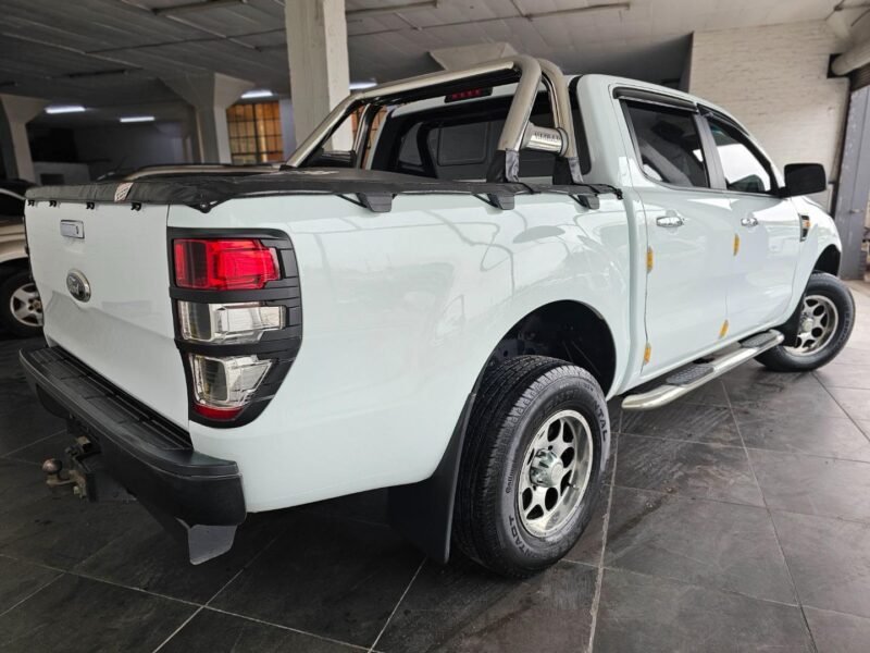 2013 Ford Ranger 2.2TDCi Double Cab Hi-Rider XL For Sale in KZN