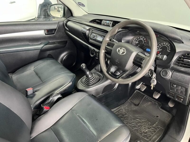 2021 Toyota Hilux 2.0 VVTi For Sale in KZN