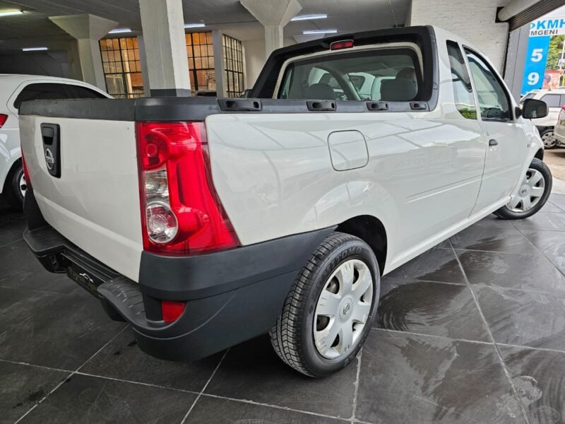 2016 Nissan NP200 1.6i For Sale in KZN