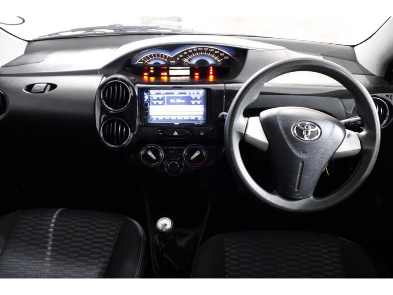 2016 Toyota Etios Hatch 1.5 Xs For Sale in KZN