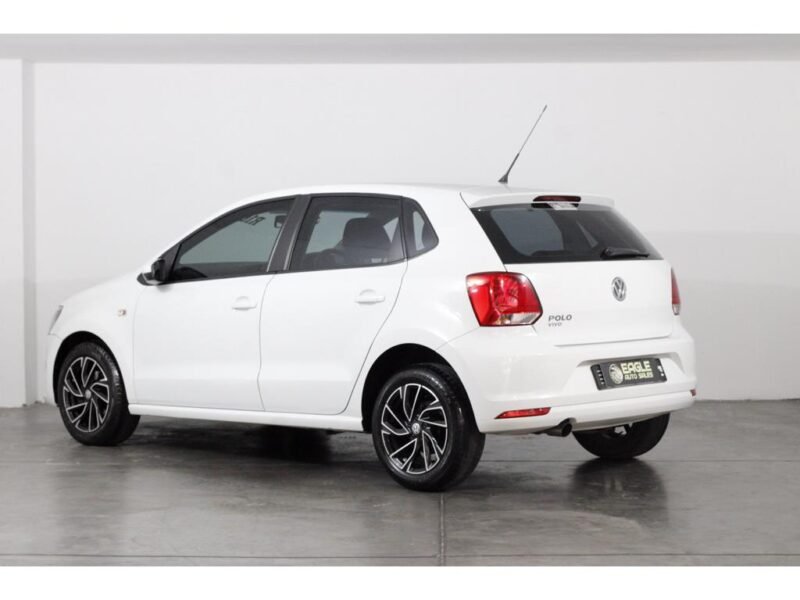 2018 Volkswagen Polo Vivo Hatch 1.4 Comfortline For Sale in KZN