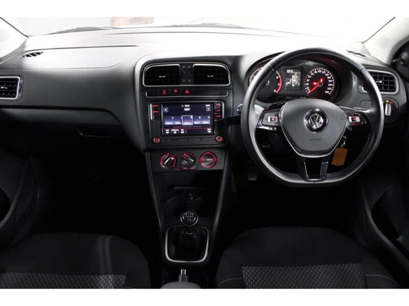 2018 Volkswagen Polo Vivo Hatch 1.6 Highline For Sale in KZN