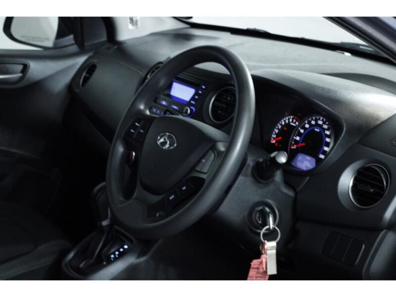 2015 Hyundai Grand i10 1.25 Fluid Auto For Sale in KZN
