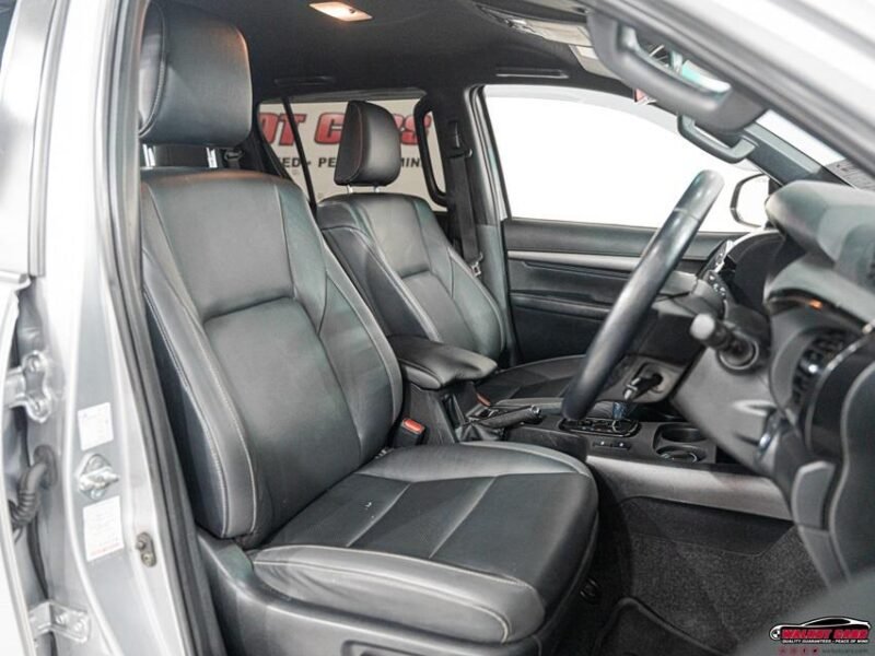 2022 Toyota Hilux 2.8GD-6 Double Cab 4x4 Legend RS Auto For Sale in KZN