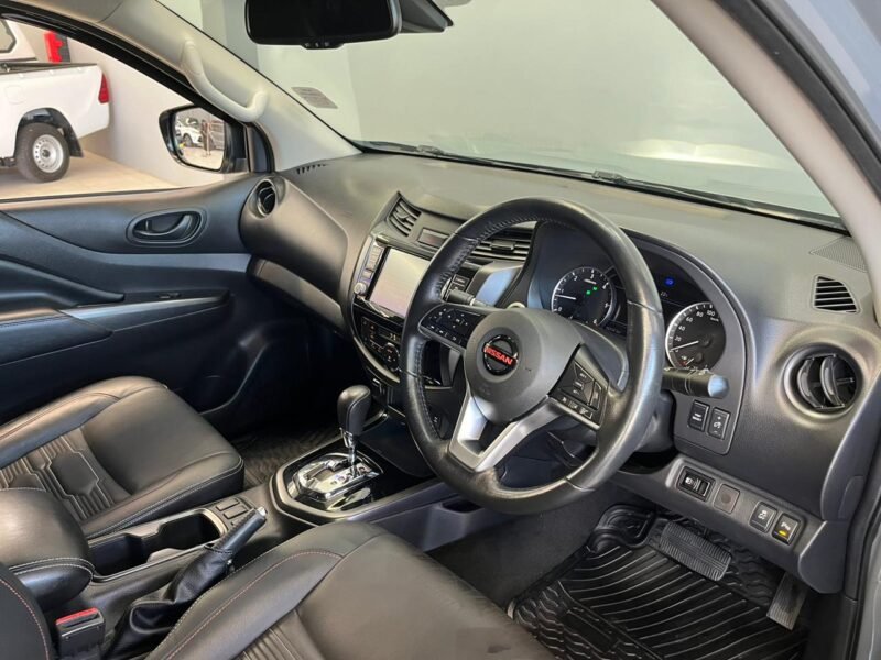 2021 Nissan Navara 2.5DDTi Double Cab PRO-2X For Sale in KZN