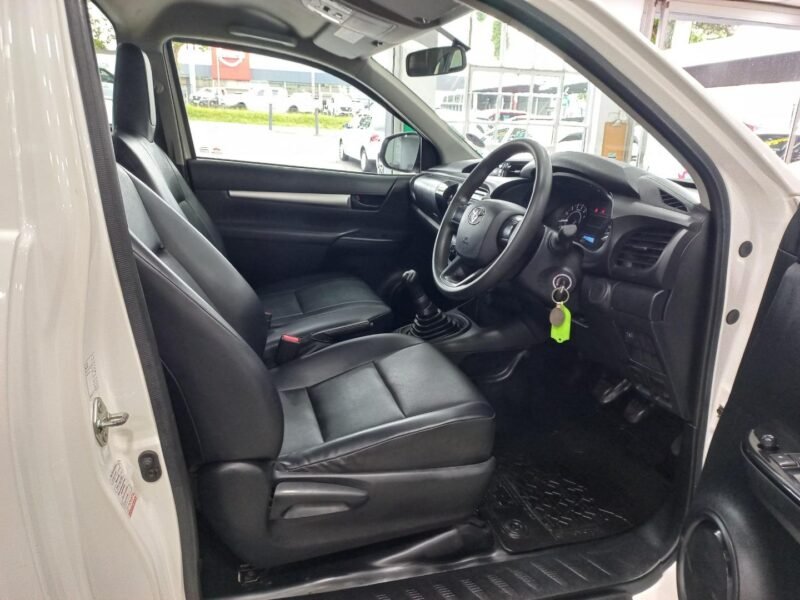 2022 Toyota Hilux 2.0 VVTi For Sale in KZN