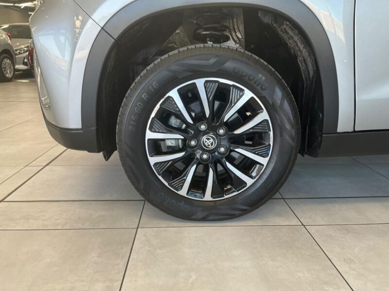 2022 Toyota Urban Cruiser 1.5 XR Auto For Sale in KZN