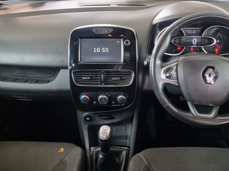 2018 Renault Clio 66kW Turbo Authentique For Sale in KZN