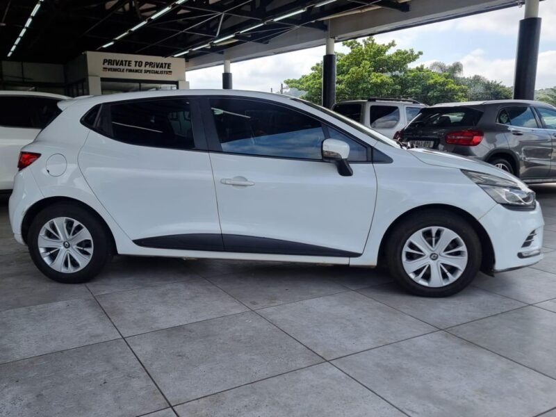 2018 Renault Clio 66kW Turbo Authentique For Sale in KZN