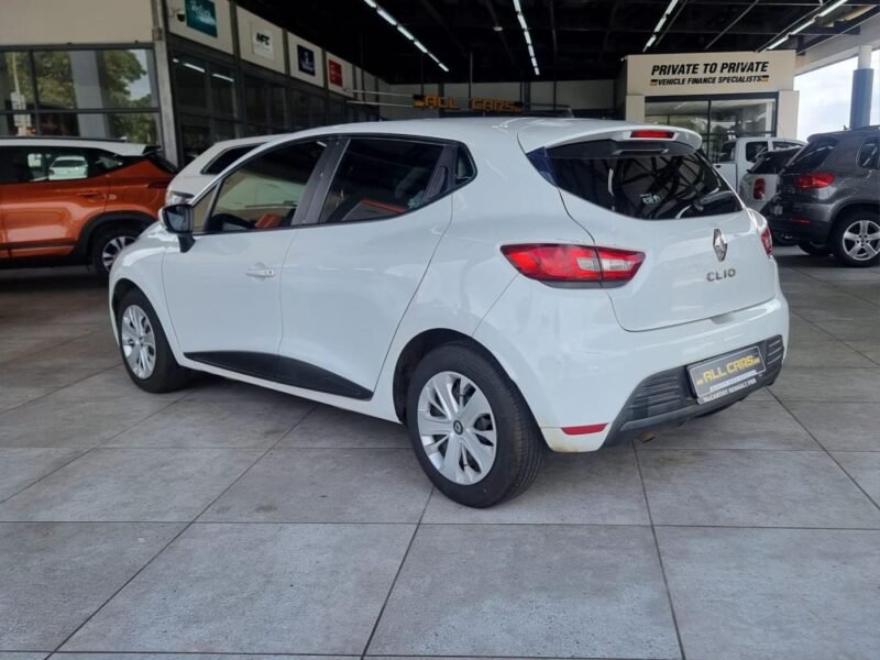 2018 Renault Clio 66kW Turbo Authentique For Sale in KZN