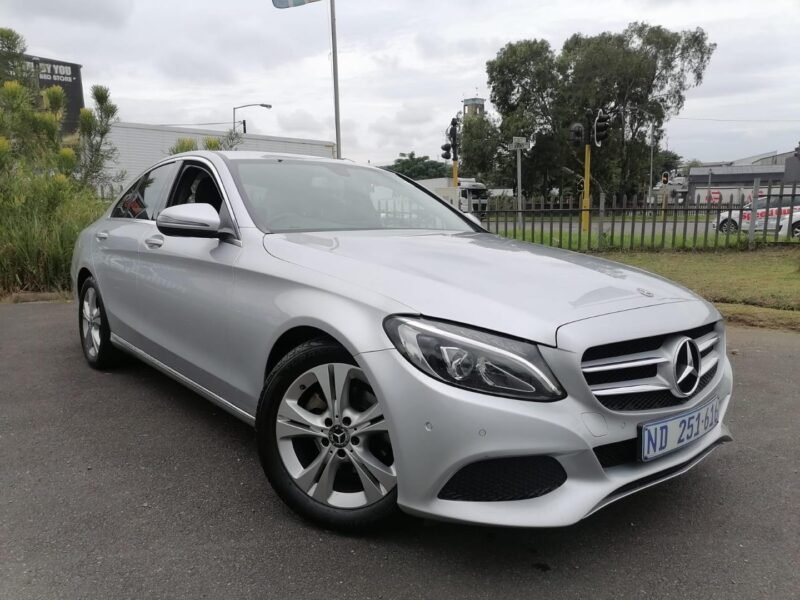 2017 Mercedes-Benz C-Class C180 Avantgarde Auto For Sale in KZN