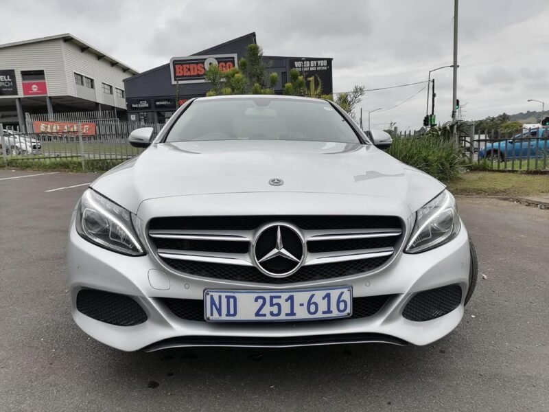 2017 Mercedes-Benz C-Class C180 Avantgarde Auto For Sale in KZN