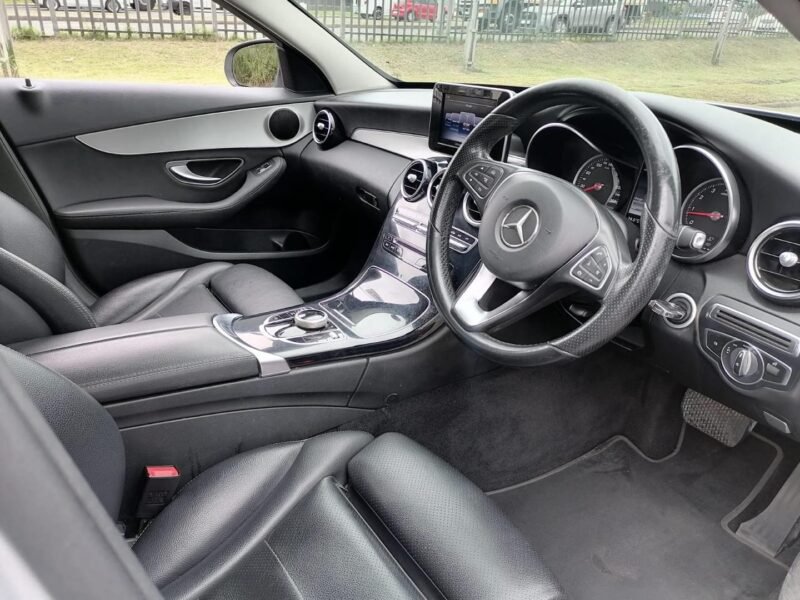 2017 Mercedes-Benz C-Class C180 Avantgarde Auto For Sale in KZN