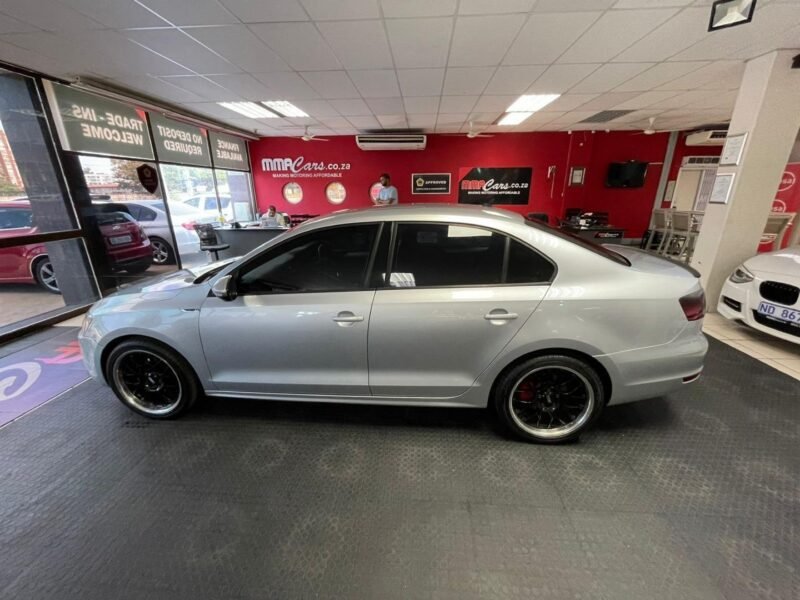 2012 Volkswagen Jetta 1.2TSI Trendline For Sale in KZN