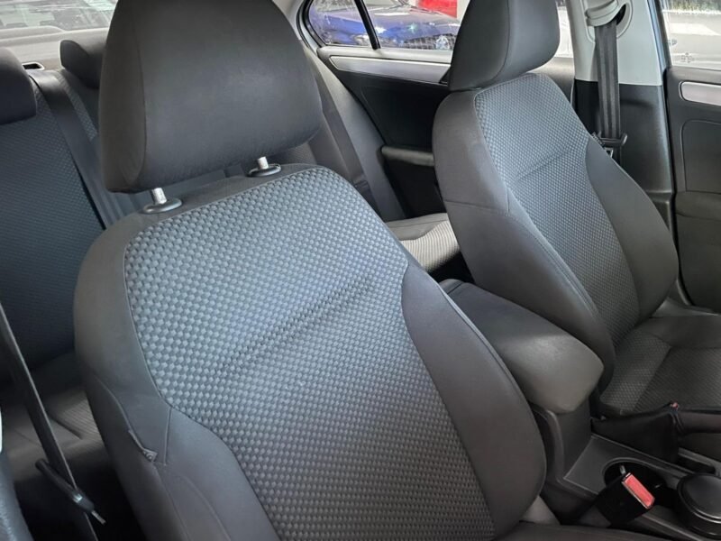2012 Volkswagen Jetta 1.2TSI Trendline For Sale in KZN