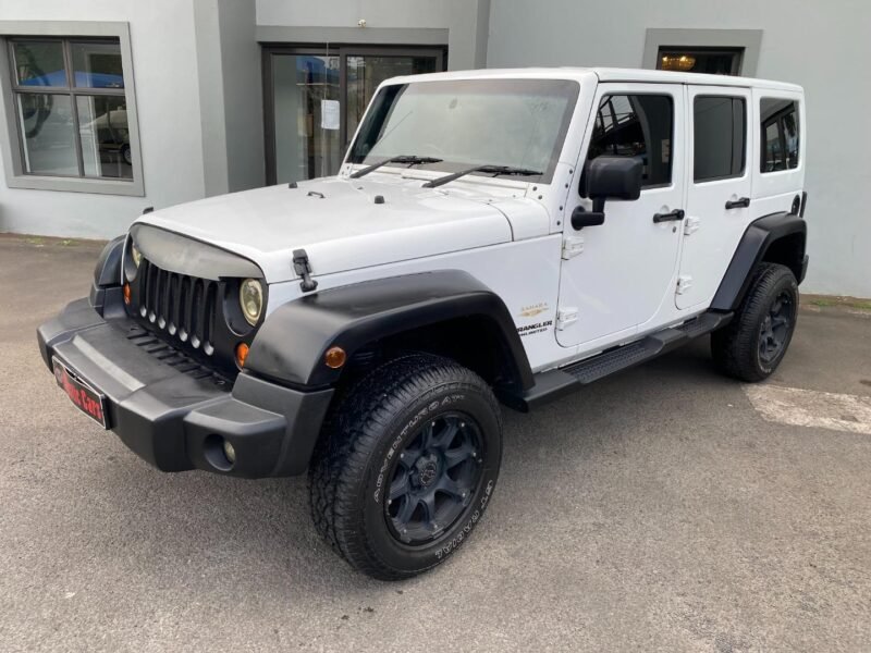 2012 Jeep Wrangler Unlimited 3.6L Sahara For Sale in KZN