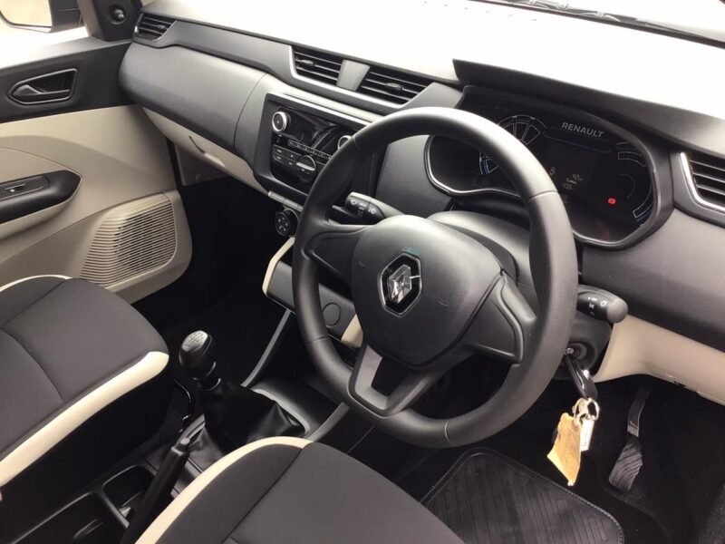 2024 Renault Triber 1.0 Life For Sale in KZN