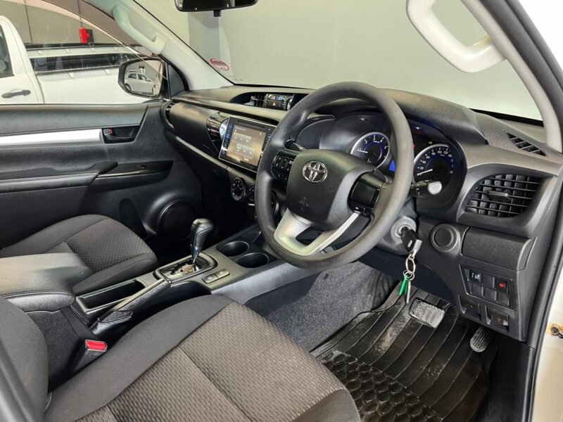 2019 Toyota Hilux 2.4GD-6 Double Cab 4x4 SRX Auto For Sale in KZN