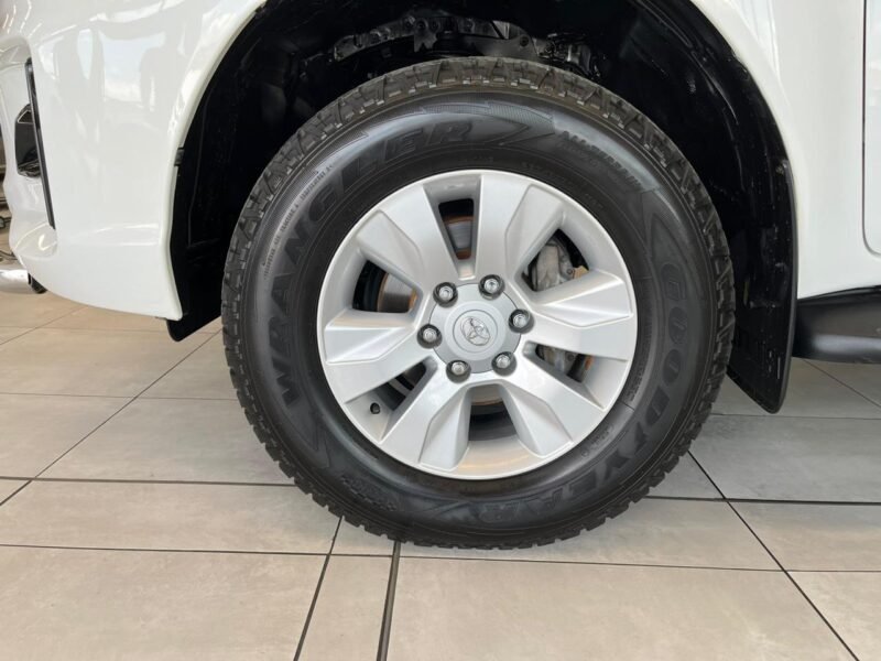 2019 Toyota Hilux 2.4GD-6 Double Cab 4x4 SRX Auto For Sale in KZN